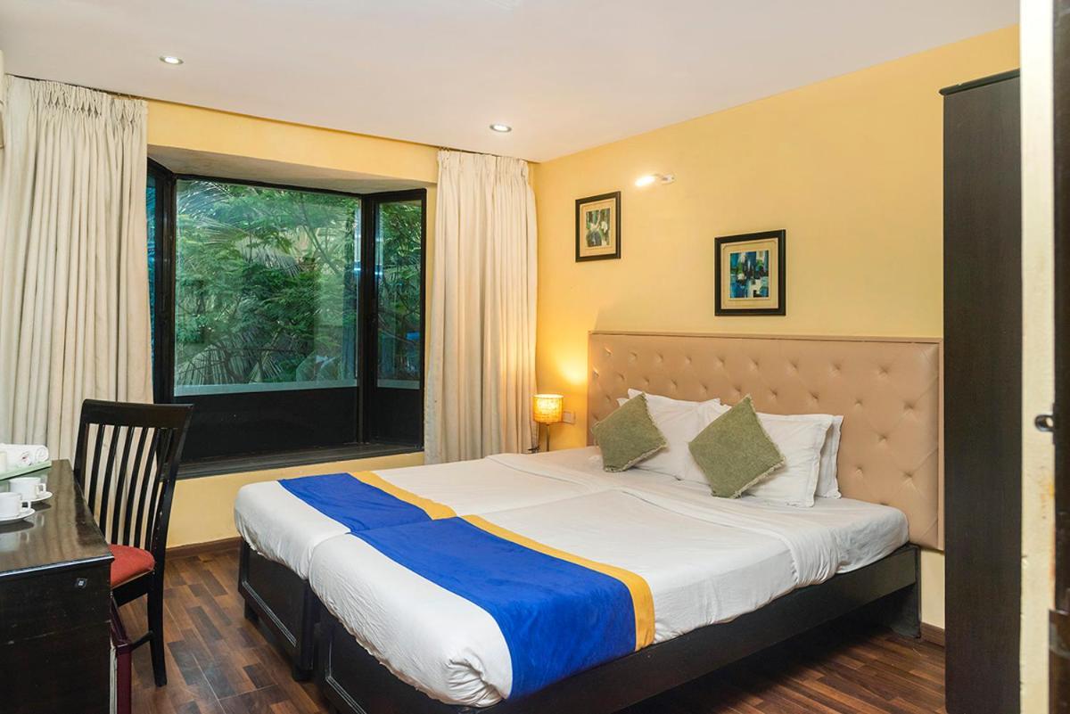 Hotel Orritel West Мумбаи Экстерьер фото