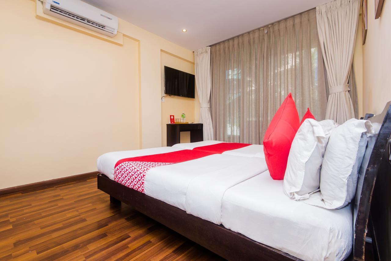 Hotel Orritel West Мумбаи Экстерьер фото